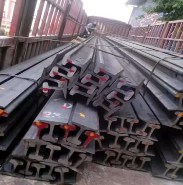 Used R50 R65 Scrap Rails HM1&2 for Sale Compliant with GB Standard for Heavy & Light Rail Type - Image 2