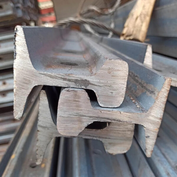 Factory Supply Quality Heavy Metal Scrap/Railways Metal Scrap Used Rails Steel - Image 2