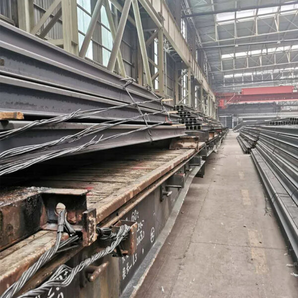 EN13674-1 Railways Metal Scrap Used Rails Mine Rail Track Railway Tracks 54E1/60E1 Steel Rail Materials Proper Price - Image 3