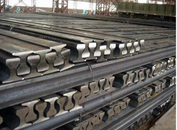 Factory Warehouse Supply Best Quality Used Rails Scrap R50 R65 Rail Track Metal Railway for Sale - Image 3