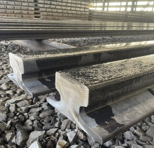 DIN 536 Standard Light Steel Rail Hot Rolled Heavy Rail Railway Guide Rail 900A U71MN 50MN Sizes A45 A55 A65 A75 A100 A120 A150 - Image 4