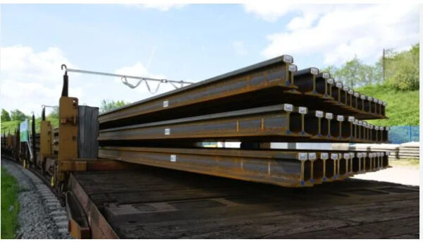 GB Standard High Quality Heavy Rail U71MN Carbon Steel Rails QU80 QU120 Railway Applications Meets DIN Standard 900A 50MN Rail - Image 4