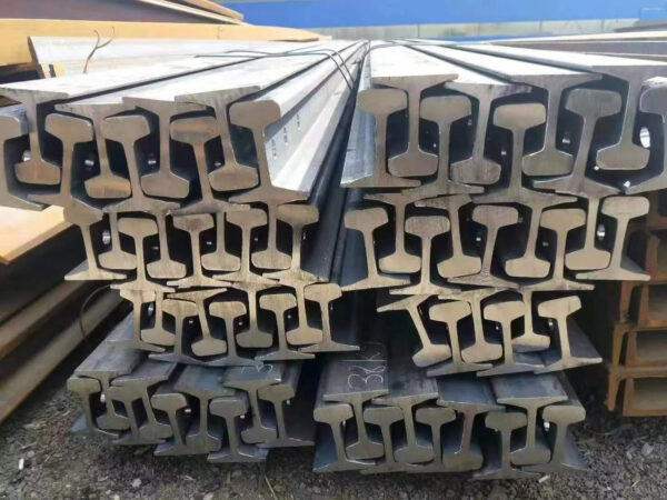 R50 R65 Rail Iron Profile Processing Train Used Rail Railway Track Railroad Steel Rails Railway Scrap Metal for Building - Image 5