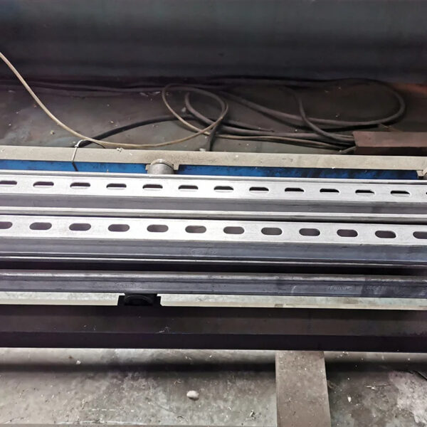 Manufacturer Hot Selling Galvanized Steel Unistrut Strut C Profile rail Channel Dimensions Factory - Image 5