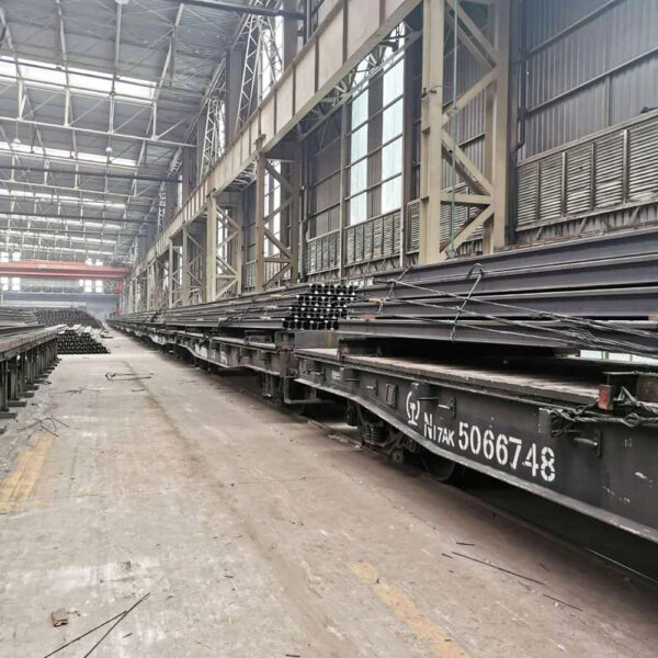 EN13674-1 Railways Metal Scrap Used Rails Mine Rail Track Railway Tracks 54E1/60E1 Steel Rail Materials Proper Price - Image 6