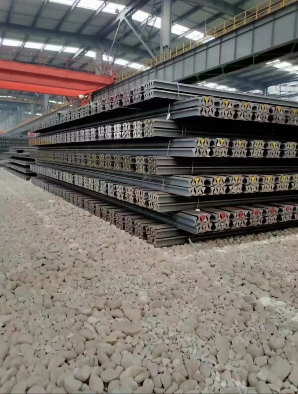 Heavy Type U71MN 50MN Q235 55Q Railway Steel Railing Competitive Price Din Gb Standard Grade Light Rail Mining Track Guide Rail - Image 7