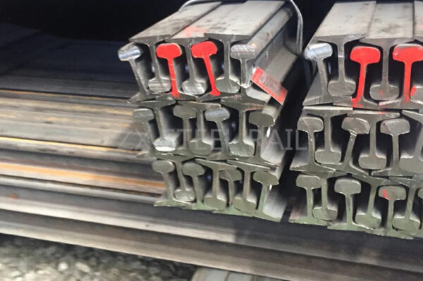 Light Type Rail Common Rail Price 15kg / 18kg Mining Steel Rail - Image 6