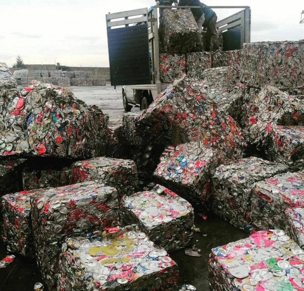High Quality ALUMINIUM UBC SCRAPS Aluminum Scrap 99.95%-99.98% Pure DE Origin 100kg Cost-Effective for Aluminum Can Recycling