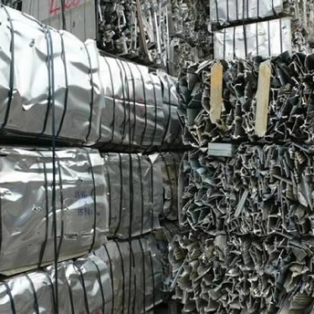 Industrial Aluminium Scrap Bulk Delivery Offered Aluminium Scrap Ready For Export To International Metal Buyers