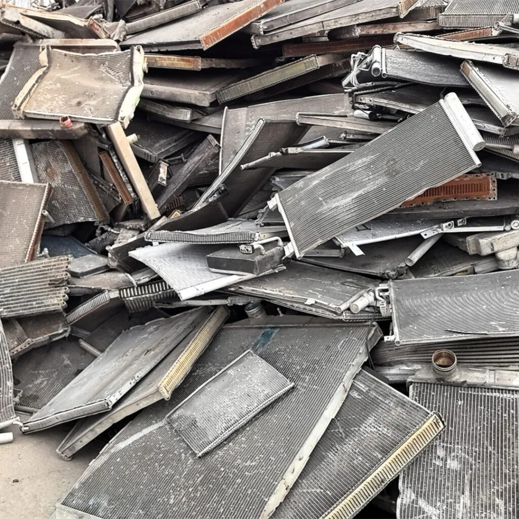 Bulk Loading Premium Grade Radiator Scrap Aluminium Copper Clean Brass Cast Iron 99.99% Copper Content 1ton/pallet Competitive
