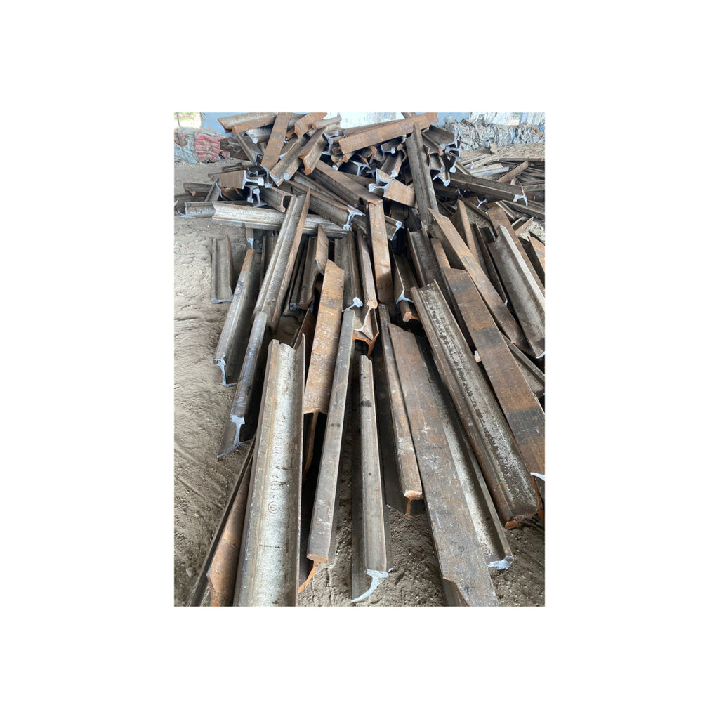 Heavy metal steel scrap for furnace-ready reprocessing