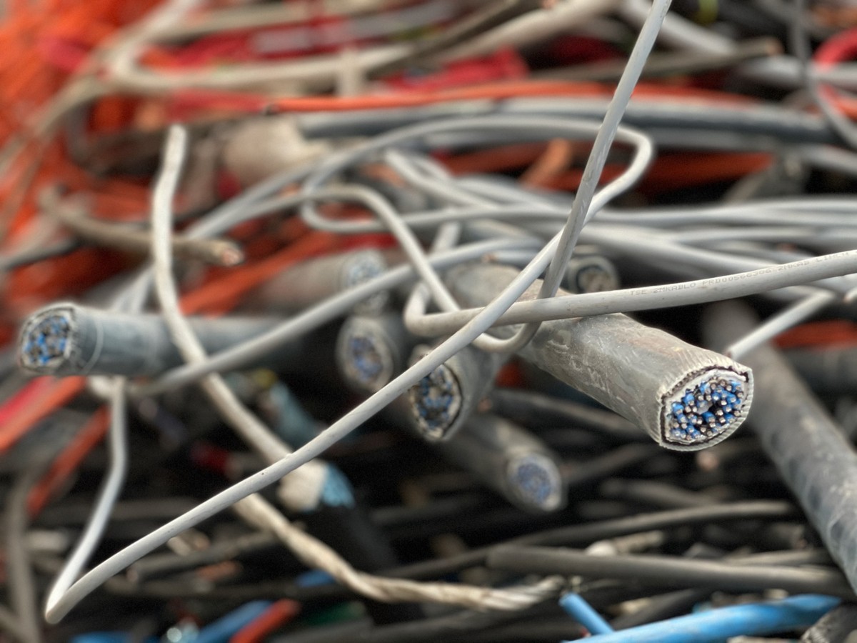 Factory Price High Quality Copper Scrap Cable 1# 2# 99.95%-99.99% Purity 99.99% Copper Content Recycling Refining Industrial - Image 4
