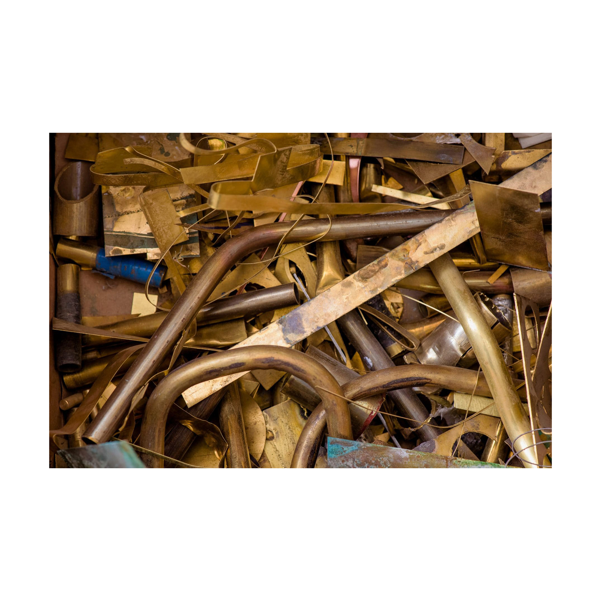 Premium Bronze Scrap Available in Bulk Ideal for Metal Recyclers and Industrial Manufacturers - Image 4