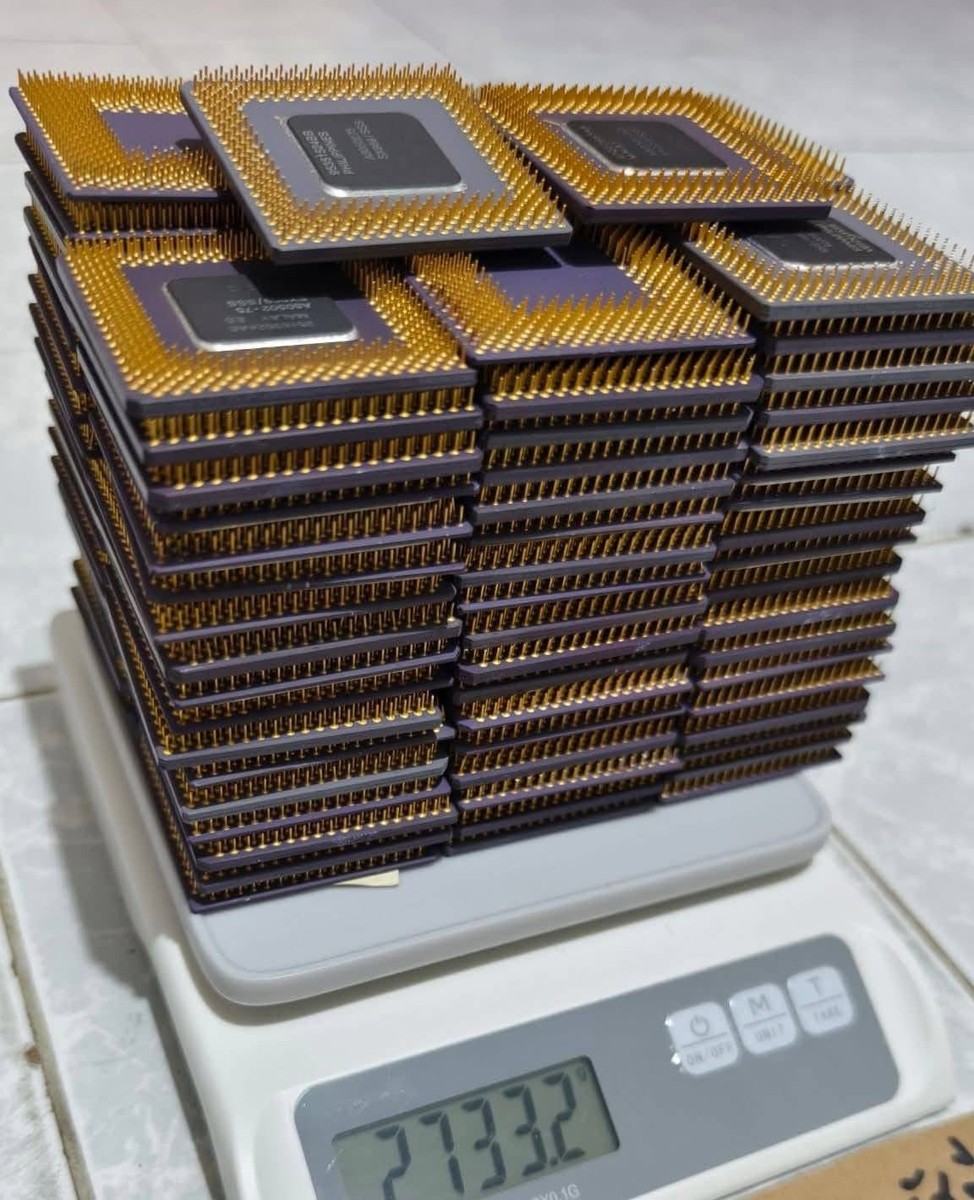 Wholesale Recyclable Ceramic CPU Scrap HMS Grade Electronic Chips for Metal Recovery - Image 2