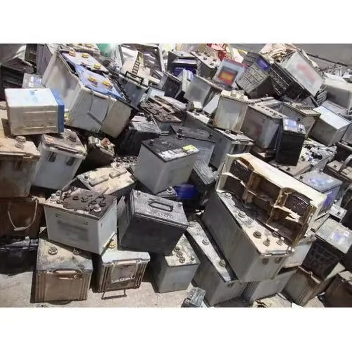 Buy lead battery scrap at low cost with high recycling value suitable for battery manufacturers and metal processors