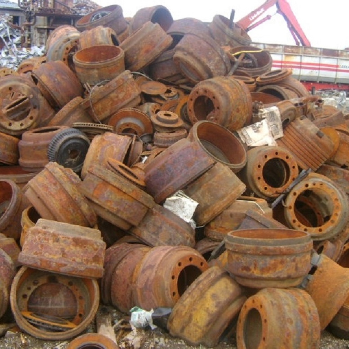 Cheap Used Rail Cast Iron Scrap 99% Fe Content High Quality Wholesale in Bulk 5000 Tons Supply - Image 4